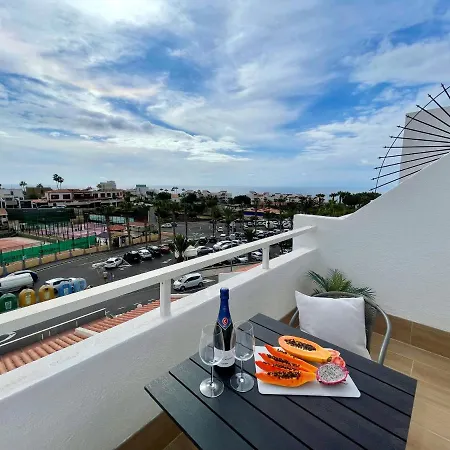 Malibu Park 3079 - Ocean View Apartment