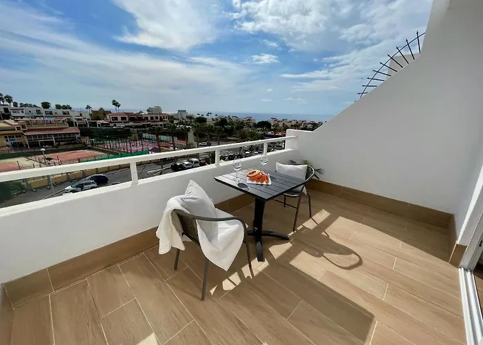 Malibu Park 3079 - Ocean View Apartment